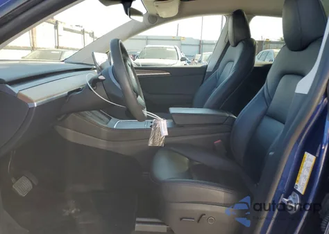 2023 Tesla Model Y из США, поврежденный, VIN 7SAYGDEE9PA077875